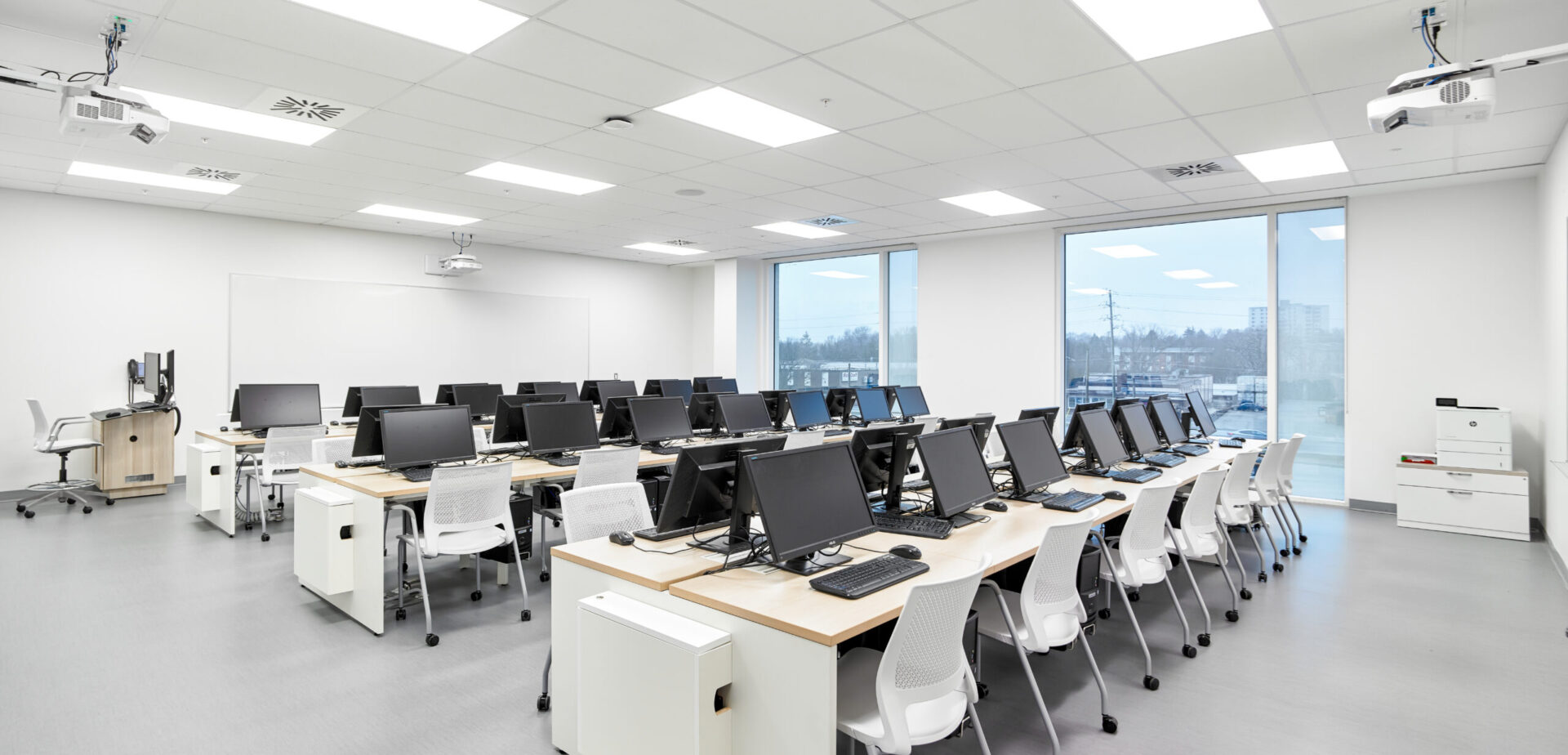 A building with many computers and monitors.