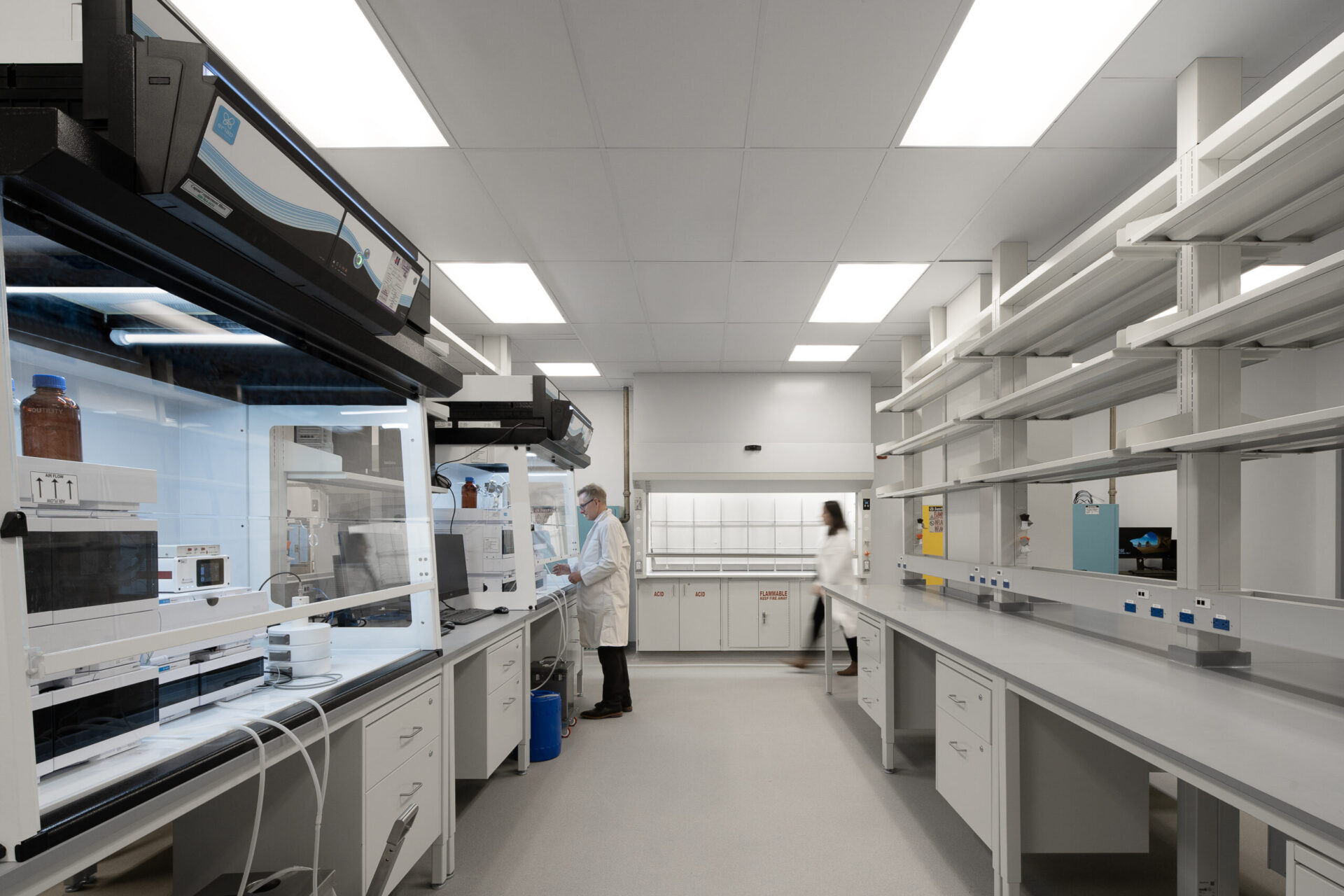 A lab with a lot of engineering equipment.